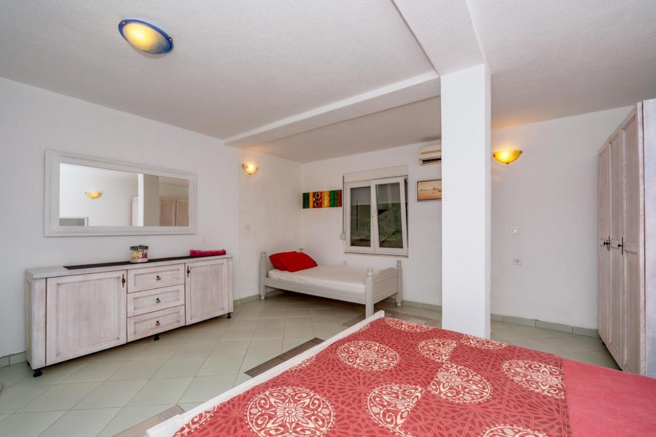 Apartmani Lira Sutomore Kültér fotó