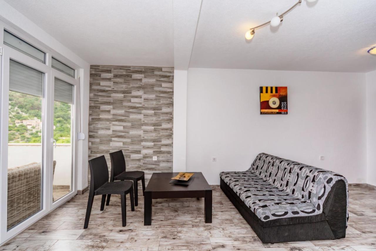 Apartmani Lira Sutomore Kültér fotó